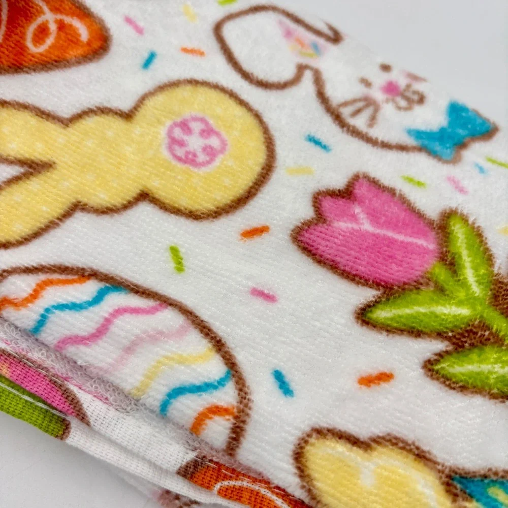 Cupcakes and Cashmere Easter Kitchen Set 2 Towels & Bunny Cookie Cutter NWT‎